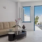 Athiri Santorini