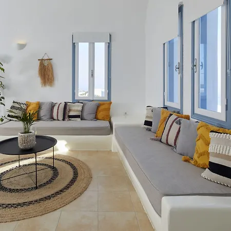 Athiri Santorini فندق 3*