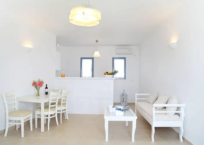 فندق Athiri Santorini