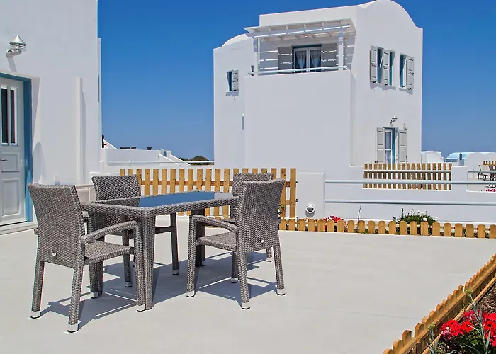 Athiri Santorini 3* إيميروفيغلي
