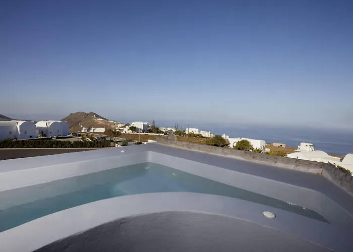 Athiri Santorini 3*