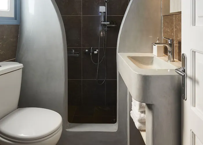 Athiri Santorini إيميروفيغلي