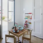 Athiri Santorini Hotel
