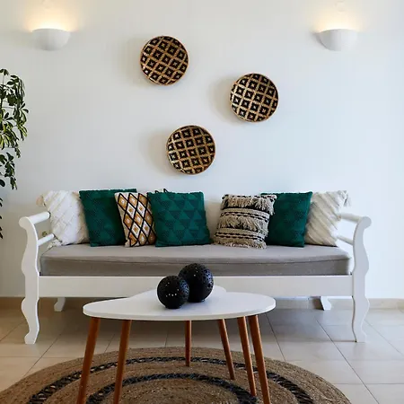 Athiri Santorini Hotel 3*