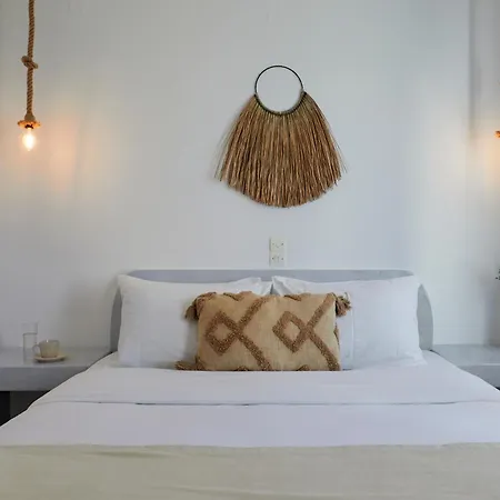 Athiri Santorini Hotel 3*