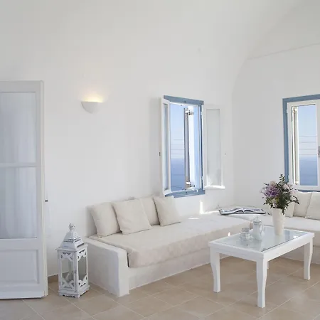 Athiri Santorini 3*