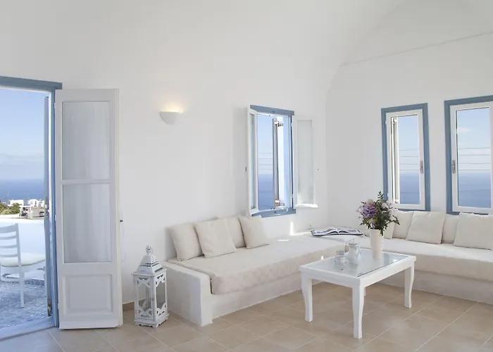 Athiri Santorini 3*