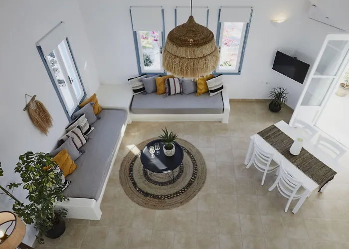 Hotel Athiri Santorini 3*